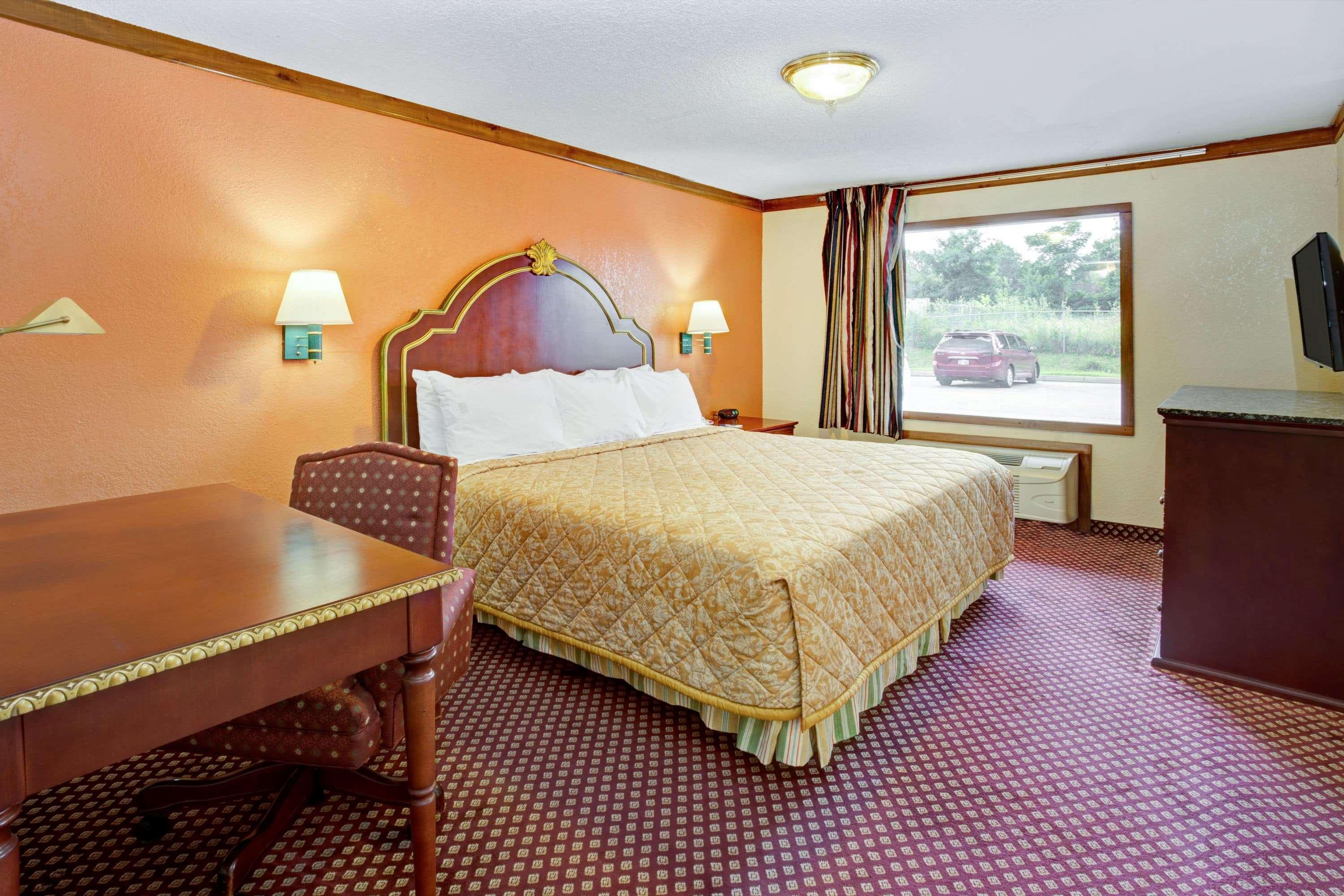 Travelodge By Wyndham Sellersburg المظهر الخارجي الصورة